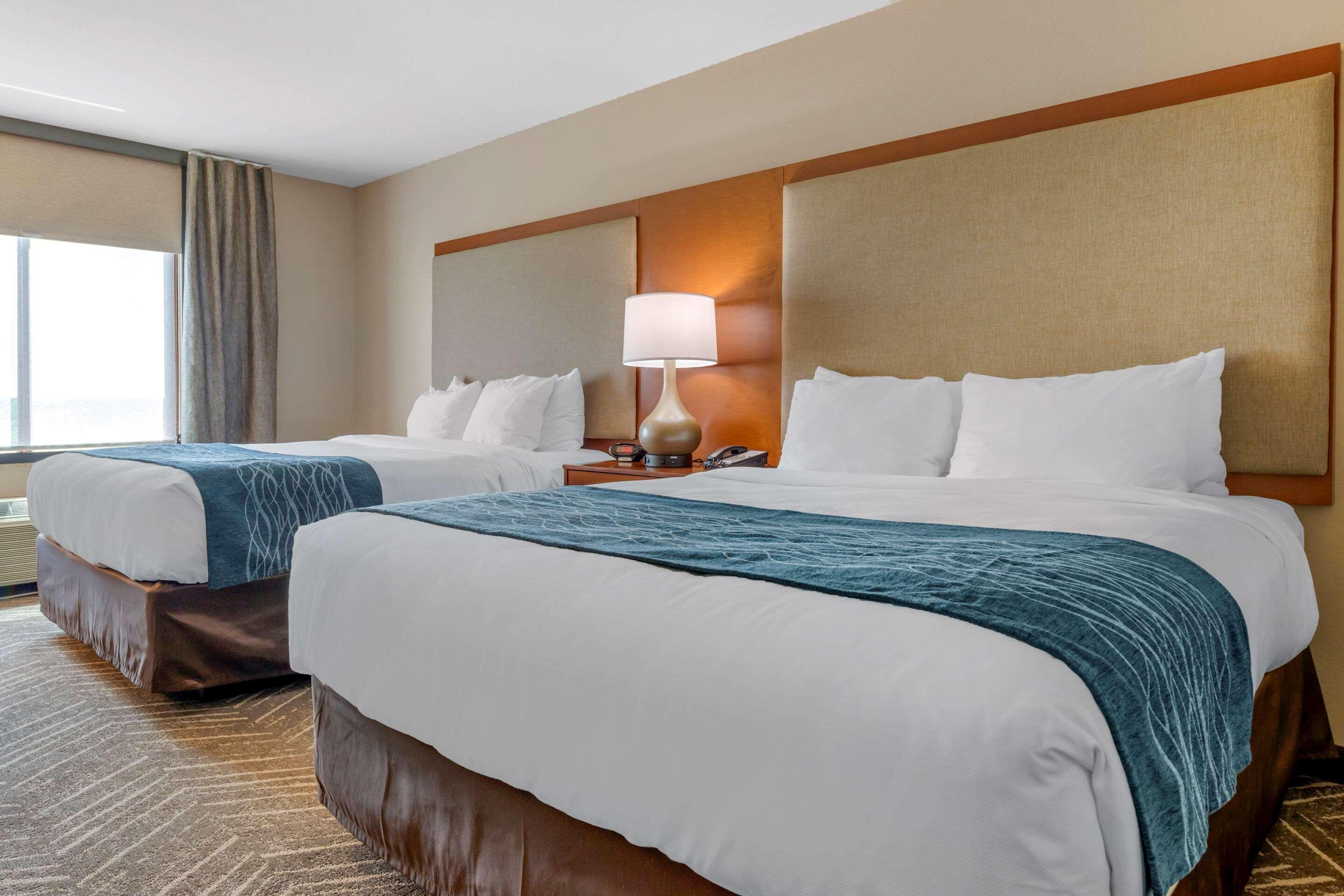 Comfort Inn & Suites Mountain Iron And Virginia Bagian luar foto