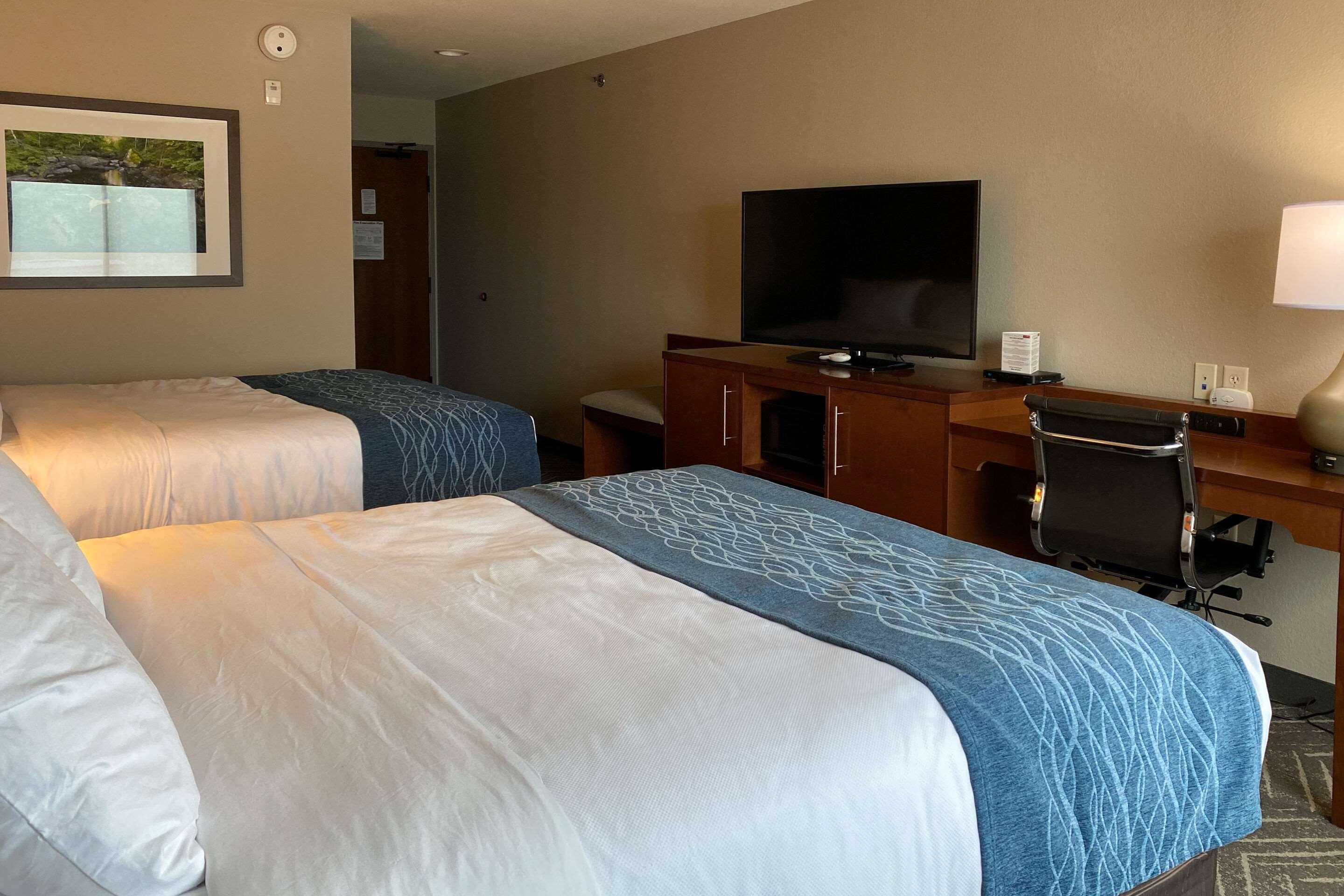 Comfort Inn & Suites Mountain Iron And Virginia Bagian luar foto