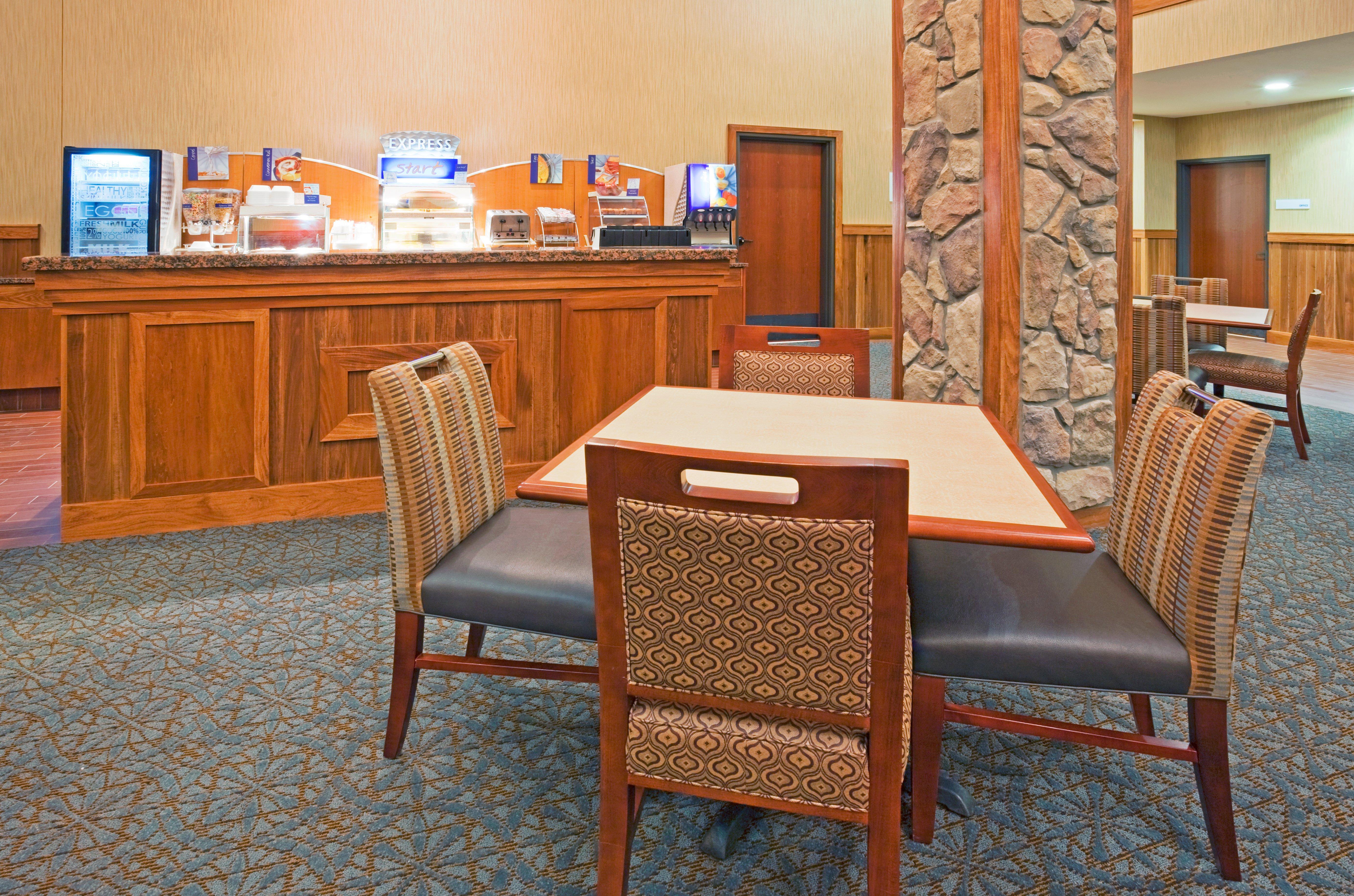 Comfort Inn & Suites Mountain Iron And Virginia Bagian luar foto