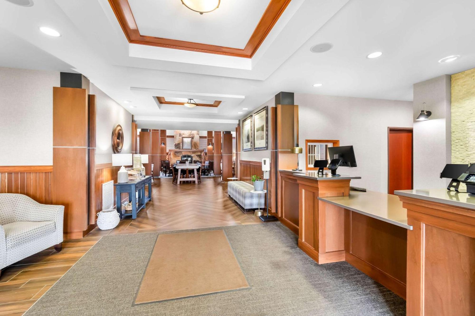 Comfort Inn & Suites Mountain Iron And Virginia Bagian luar foto