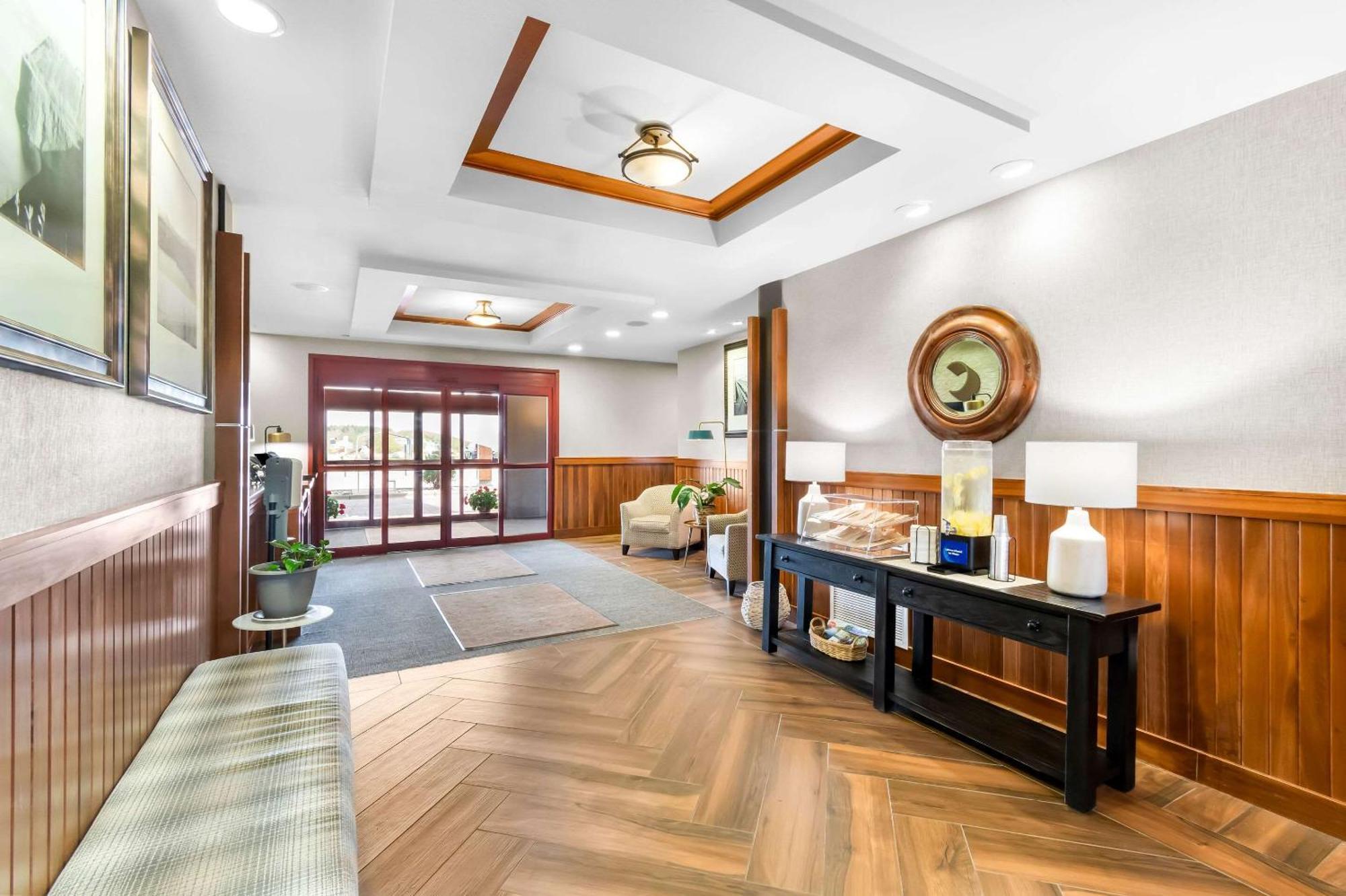 Comfort Inn & Suites Mountain Iron And Virginia Bagian luar foto