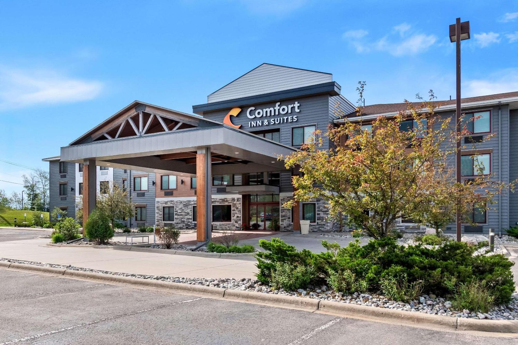 Comfort Inn & Suites Mountain Iron And Virginia Bagian luar foto
