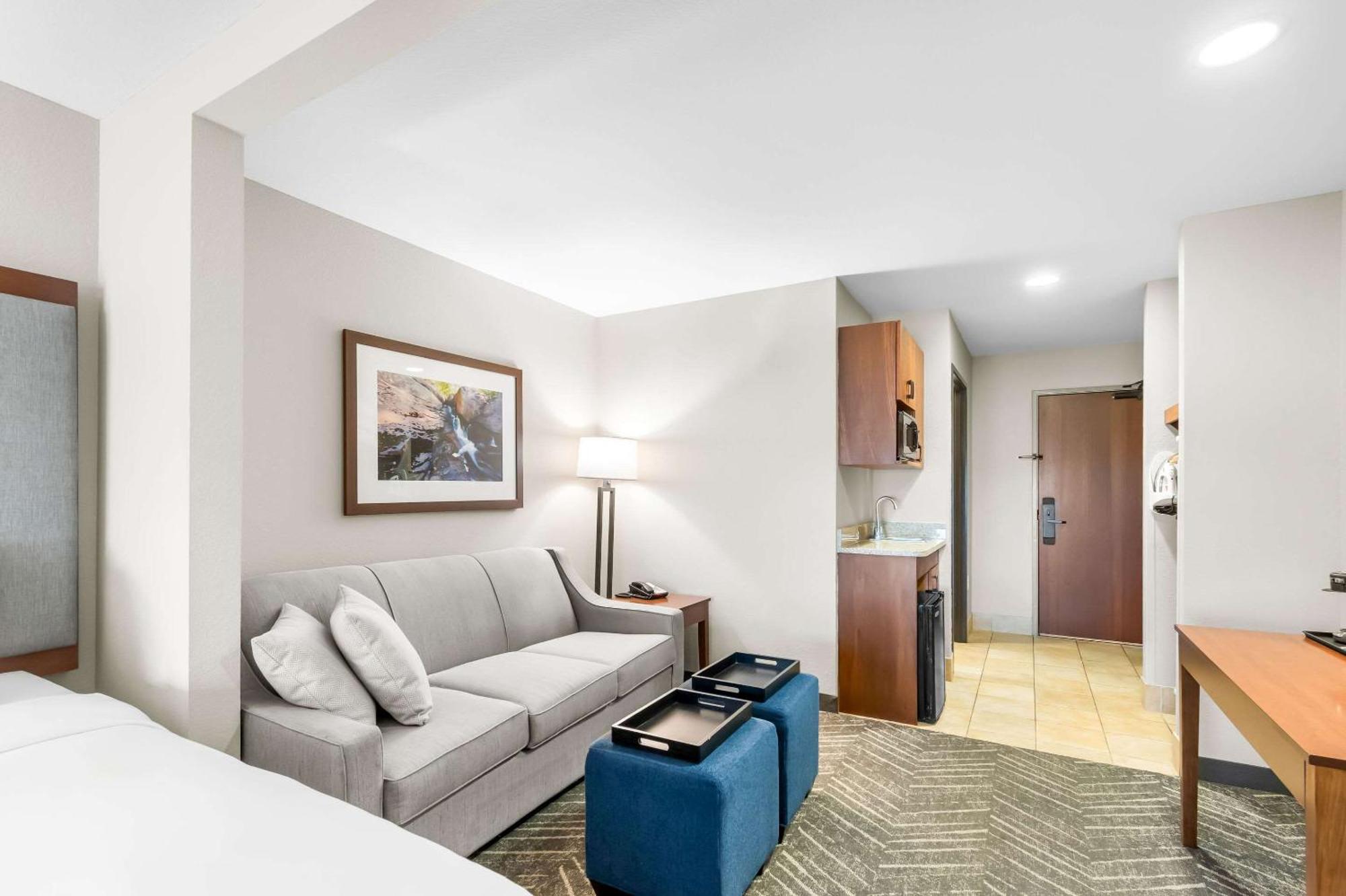 Comfort Inn & Suites Mountain Iron And Virginia Bagian luar foto
