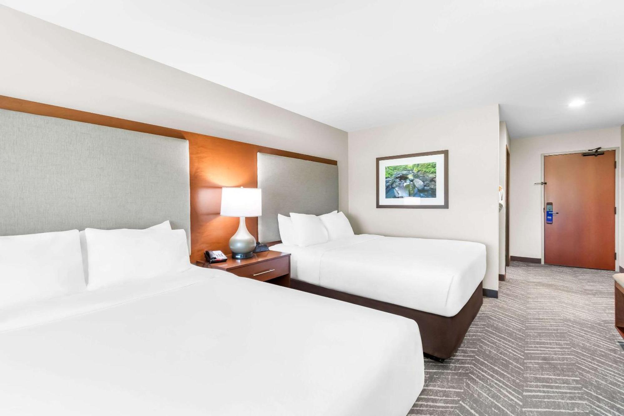 Comfort Inn & Suites Mountain Iron And Virginia Bagian luar foto