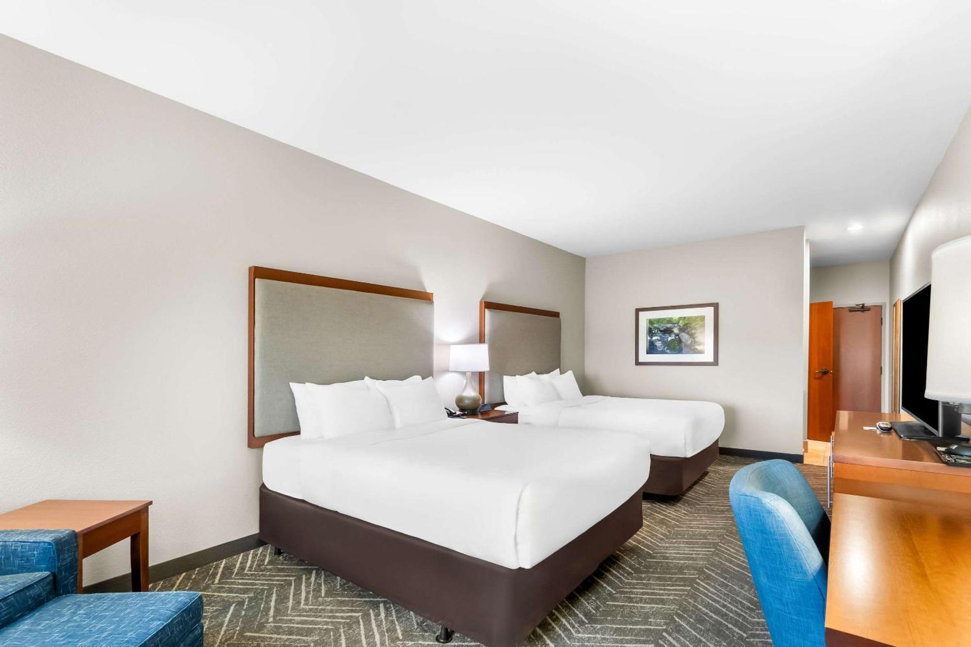 Comfort Inn & Suites Mountain Iron And Virginia Bagian luar foto