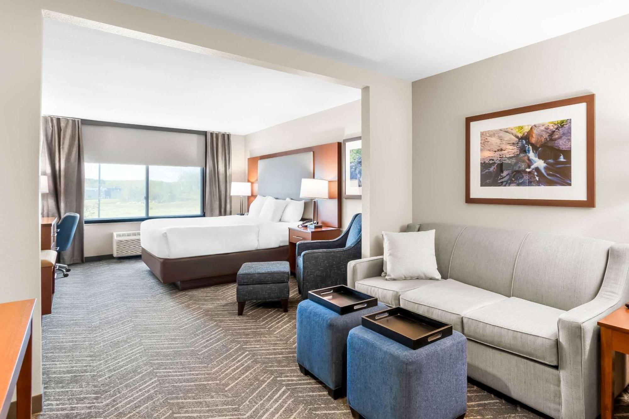 Comfort Inn & Suites Mountain Iron And Virginia Bagian luar foto